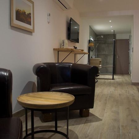 Aux Platanes Hotel Poligny  Eksteriør billede